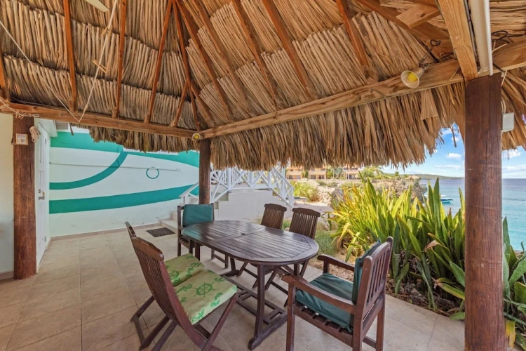2 Bedrooms Villa with ocean view