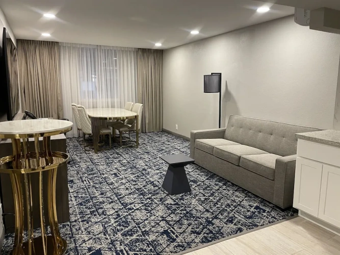 Presidential Double Suite