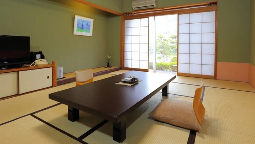 Standard room with garden view