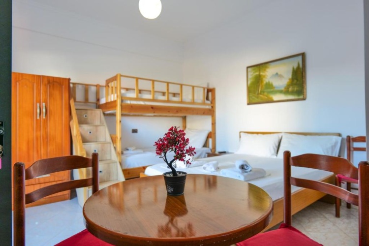 Standard Quadruple room with balcony