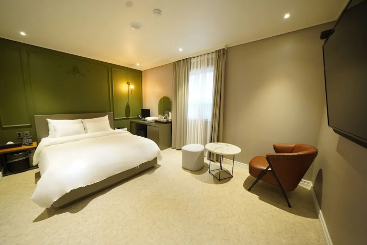 Jungwon Hotel