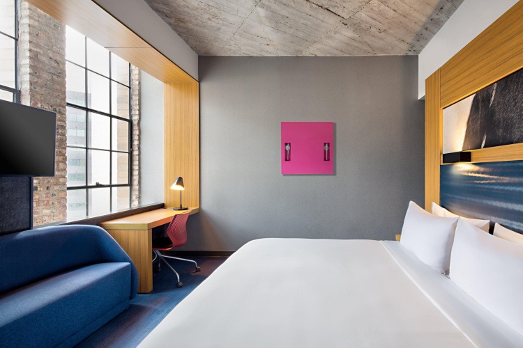Aloft Double room