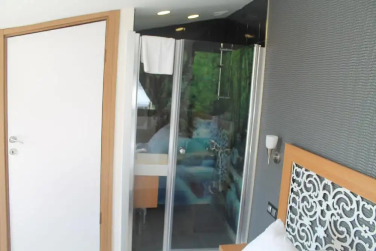 Lila Boutique Hotel