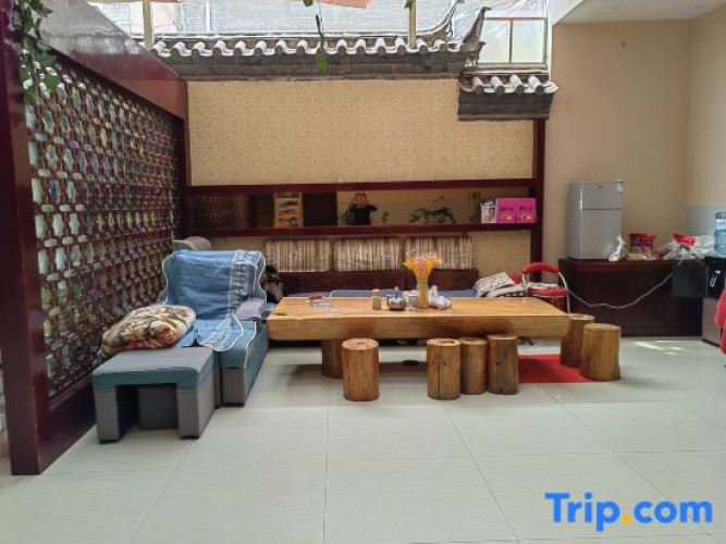 Chunjiang Hotel