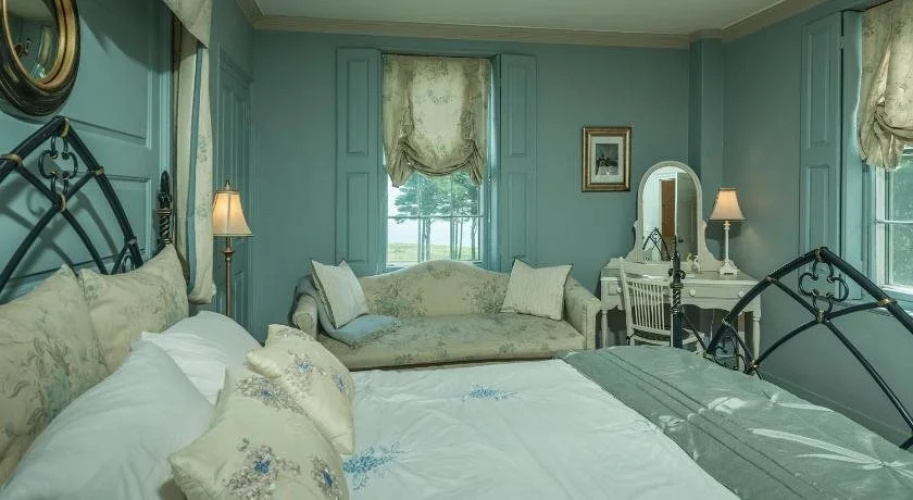 The 1774 Inn