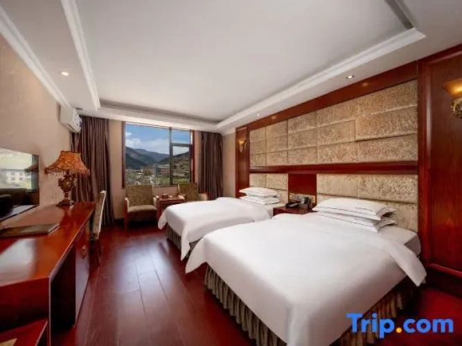 Standard Double room with river view