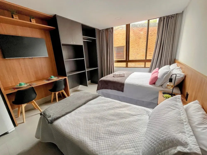 Studios Get Sense - by Living