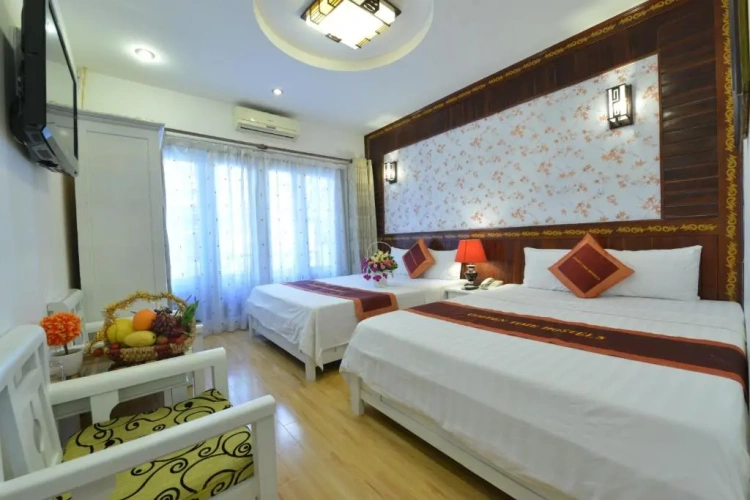 Standard Triple room