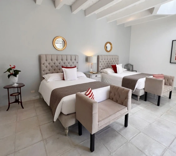 Luxury Quadruple Suite with courtyard view