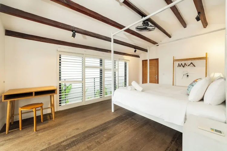 88 Steps Villa 4BR Seaside An Bang Beach