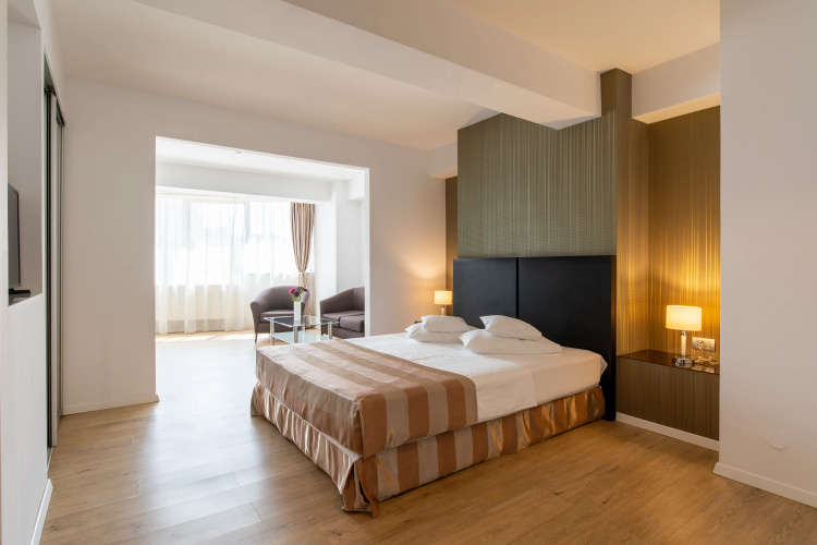 Parliament Hotel