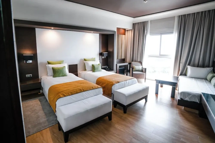 Premium Triple room