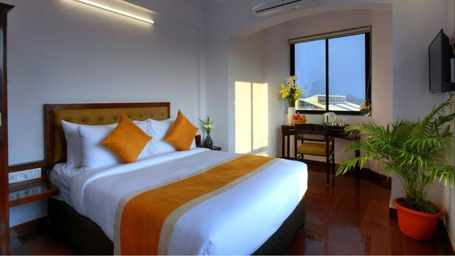 Nova Goa Hotel