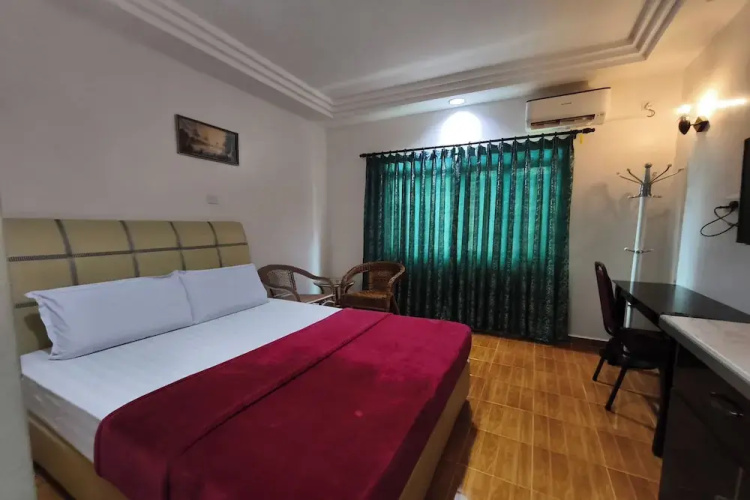 Darul Salam Inn
