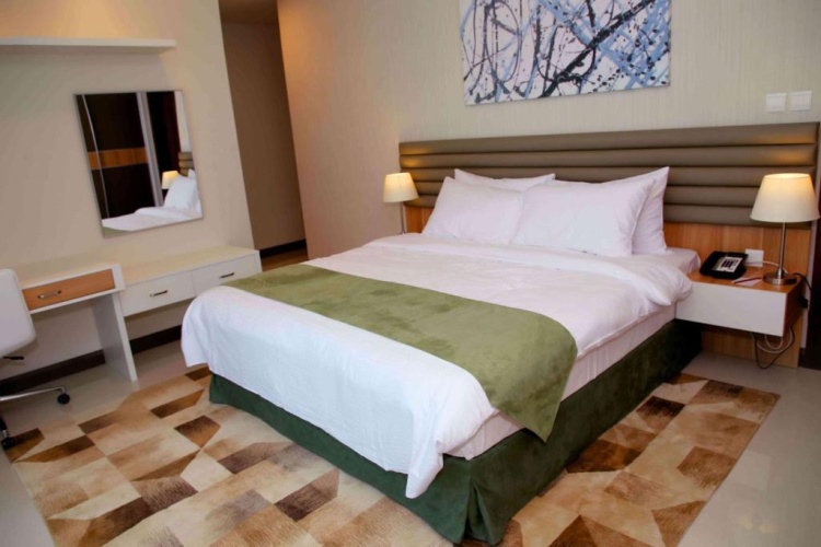 2 Bedrooms Apartment