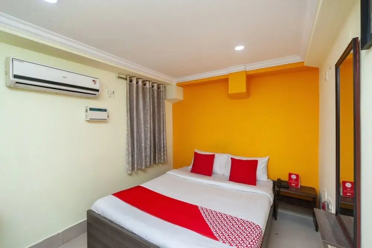 Hotel Akash Inn