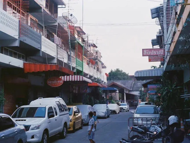 Green Zone Guesthouse