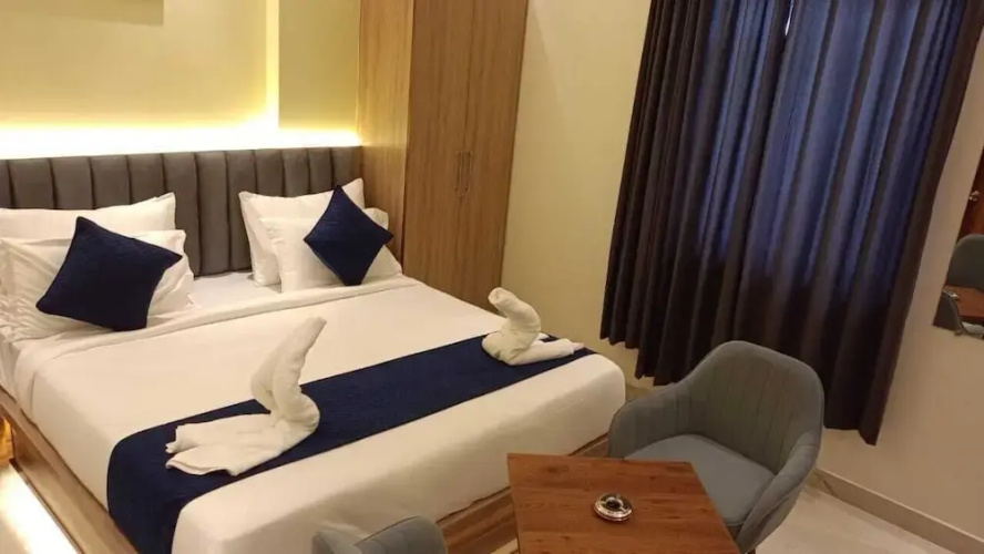 The Prominence Hotel Restaurant & Bar