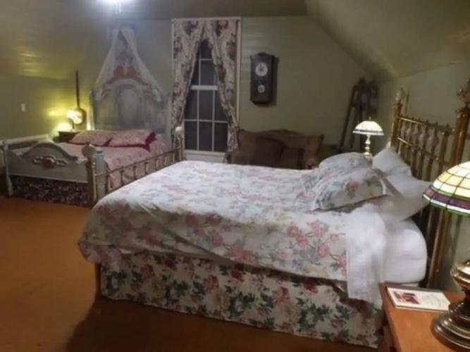 Mulberry Lavender Farm and B&B