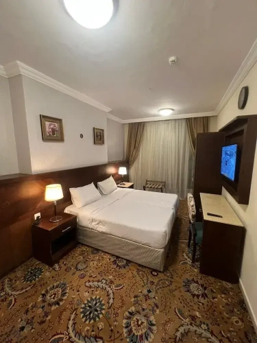 Deluxe Double room with city view