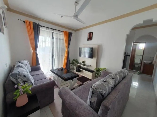 1 Bedroom Apartment