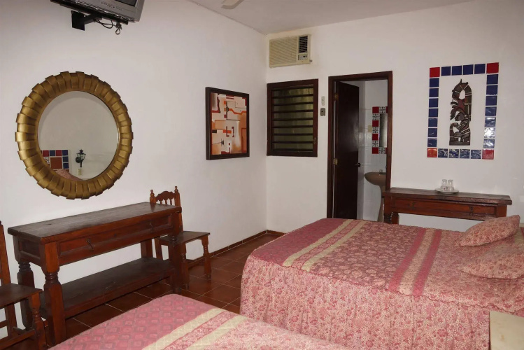 Hotel DORALBA INN Chichén
