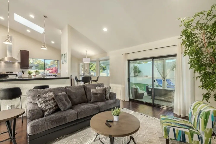 63rd Scottsdale 4 Bedroom Home by Redawning