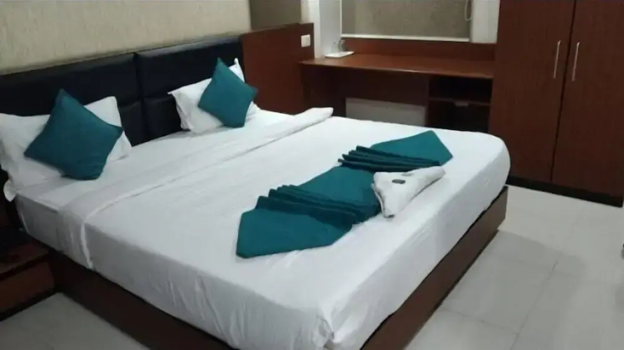Hotel Lotus