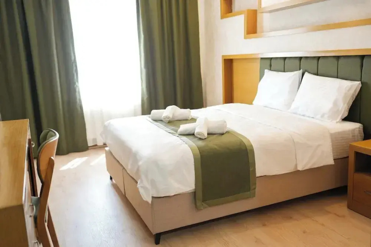 Montella Hotel