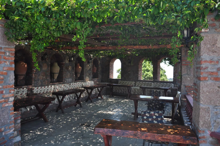 Berceste Hotel