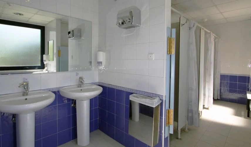 Standard Sextuple room