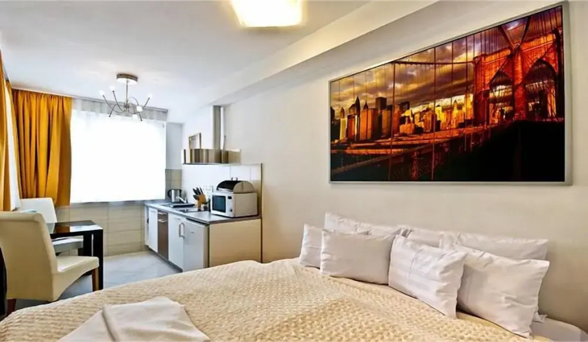 Corvin Lux Aparthotel