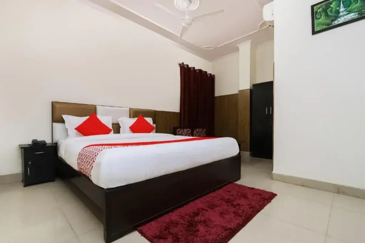 Classic Triple room
