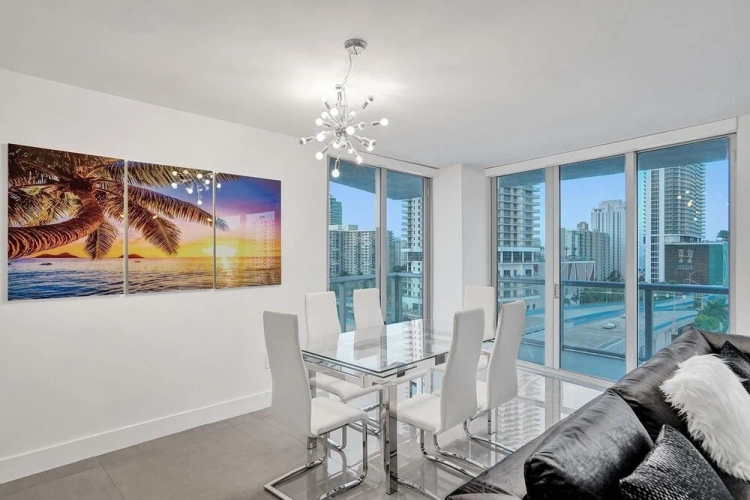 Luxury Apartment