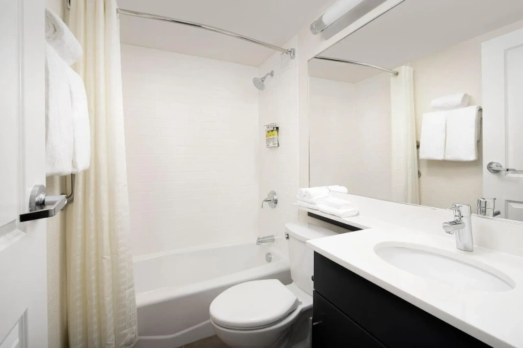 Quadruple Suite