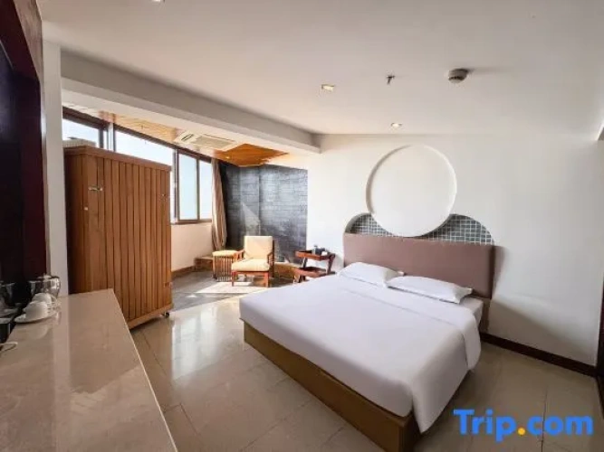 2 Bedrooms Quadruple Family Duplex Suite with ocean view