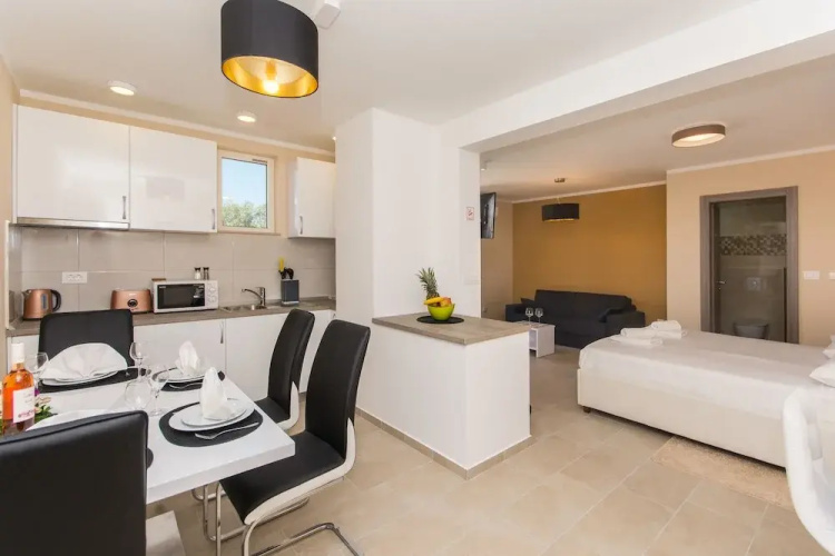 Apartman Foam