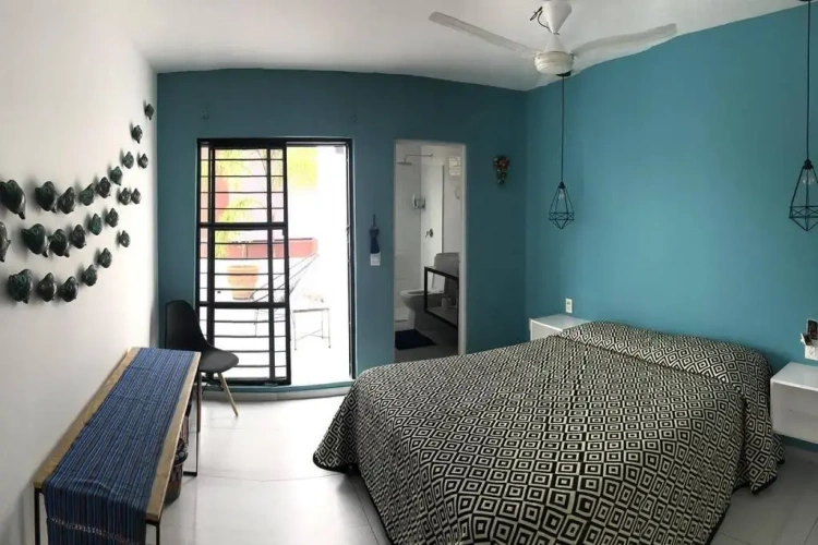 4 Bedrooms Cottage