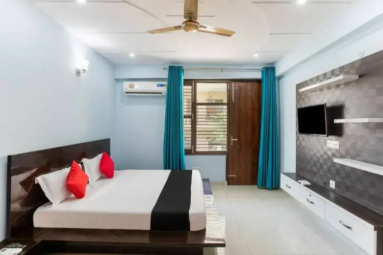 Harish Residency by OYO Rooms