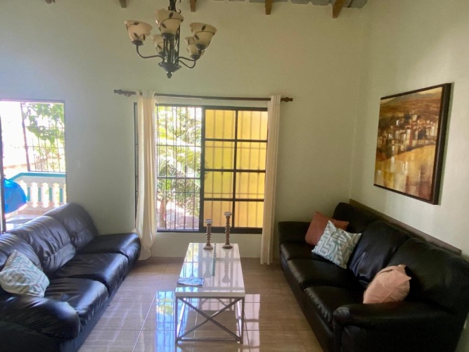 3 Bedrooms Apartment