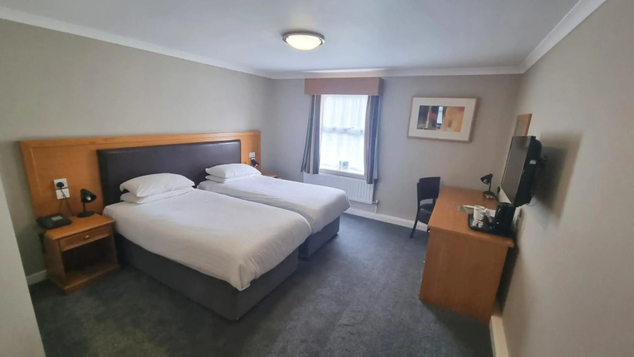 Burn Hall Hotel