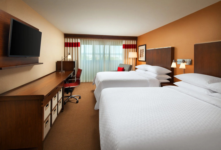 Four Points by Sheraton Phoenix South Mountain