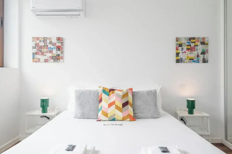 Liiiving - Warm Vintage Apartment