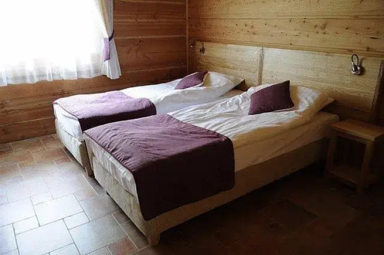 Daglezjowy Dwór