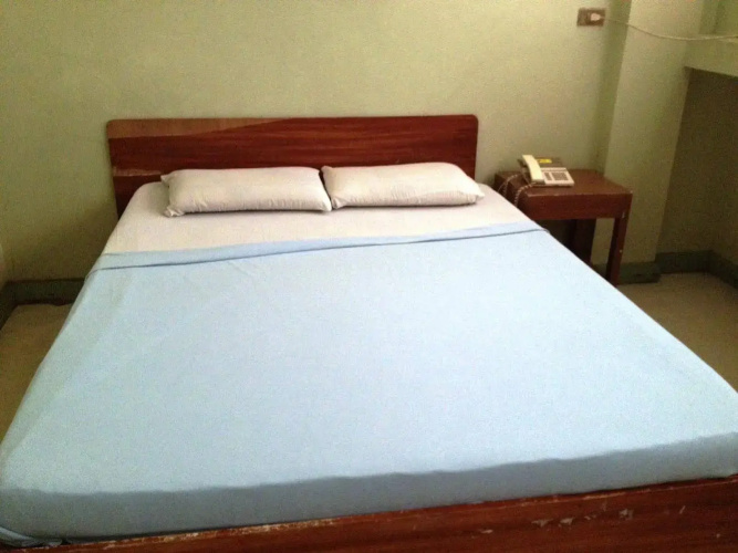 Park Square Inn