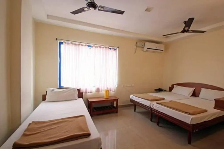 Deluxe Double room with view