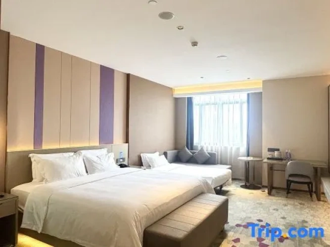 Deluxe Family room