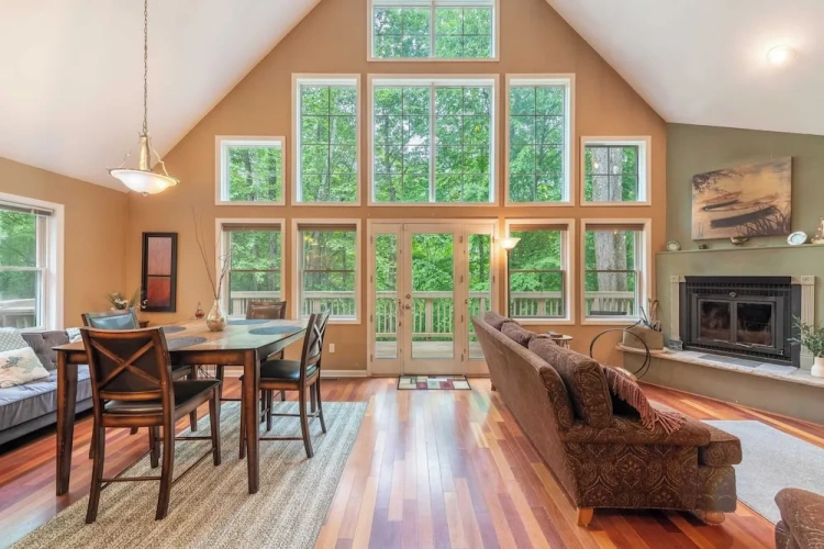 3 Bedrooms Cottage