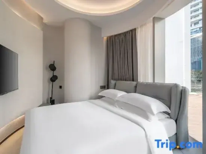 Deluxe Quadruple Suite