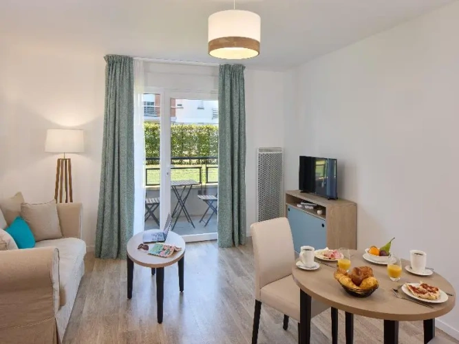 Double Suite